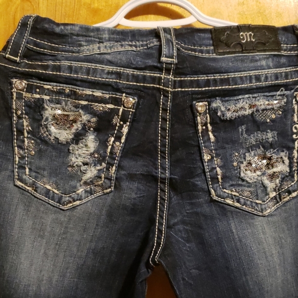 Miss Me Jean's - Picture 2 of 3